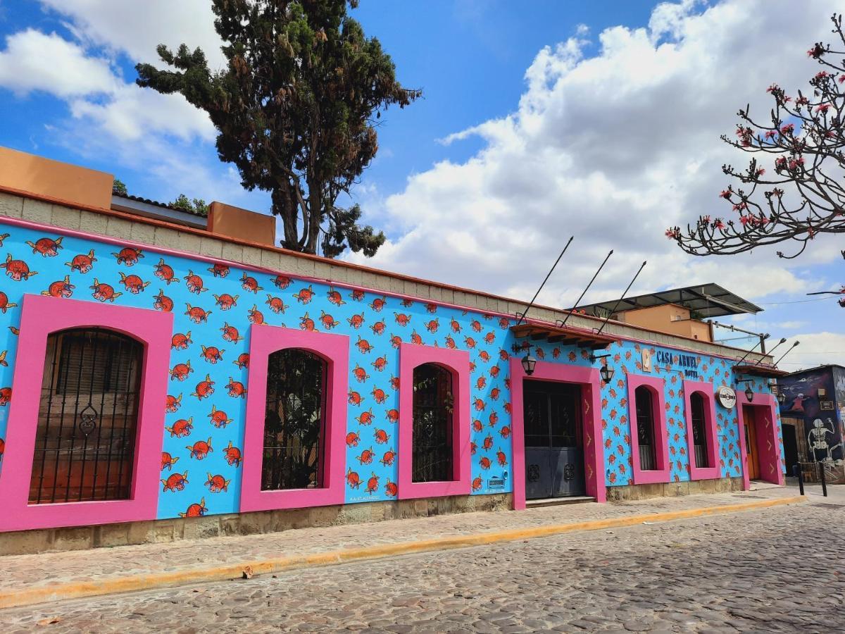 ホテル カサ アルネル Oaxaca エクステリア 写真